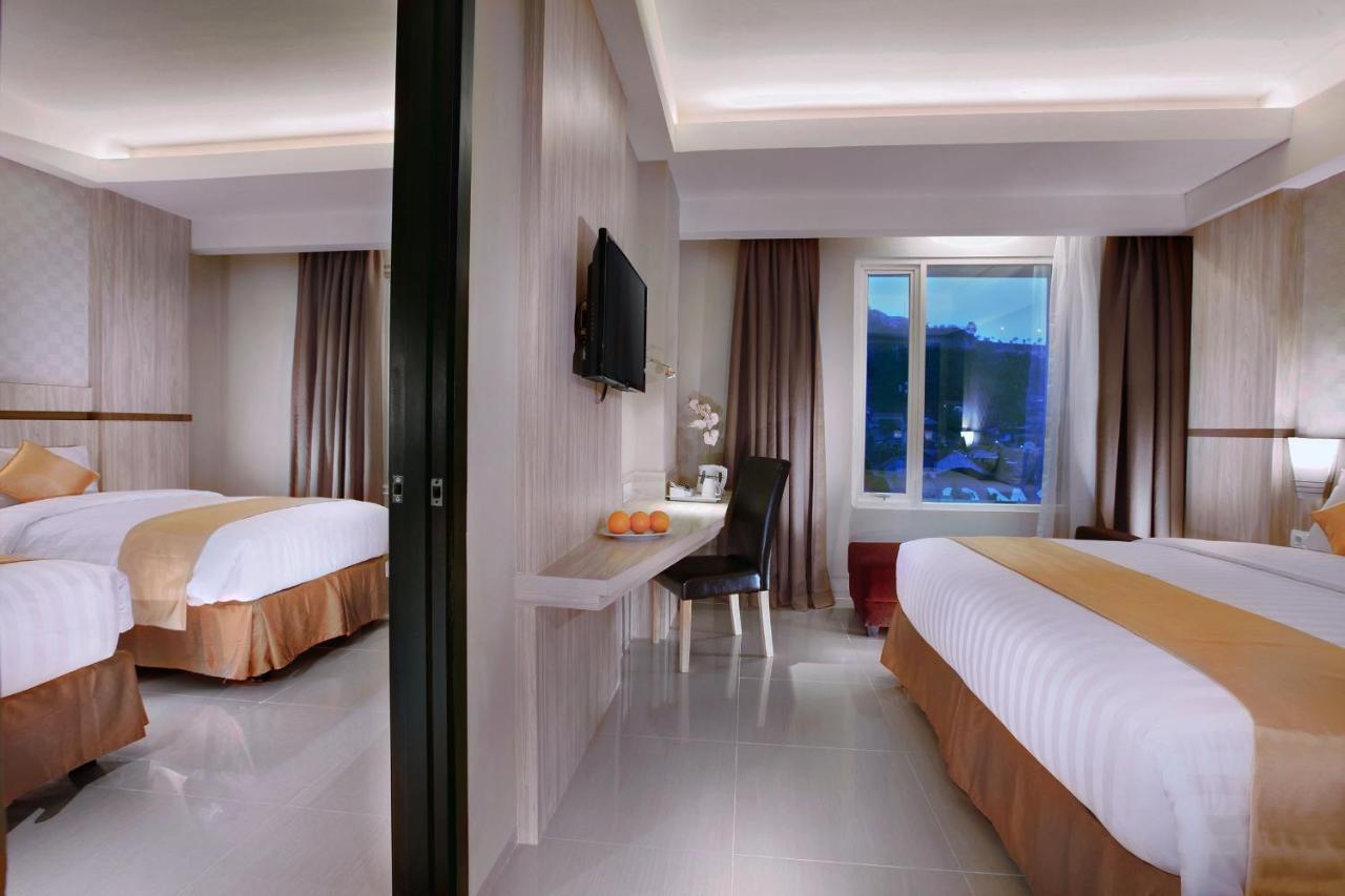 Aston Lampung City Hotel Bandar Lampung Zewnętrze zdjęcie