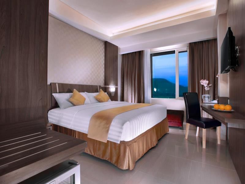 Aston Lampung City Hotel Bandar Lampung Zewnętrze zdjęcie